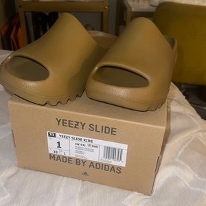 Yeezy Slide Kids